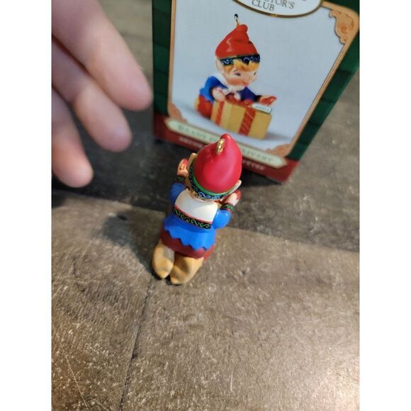 Hallmark 2001 ready for delivery ornament xmas Decor elf - Picture 4 of 5